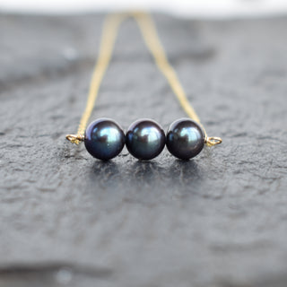Dainty 8mm Triple Black Pearl Necklace - Yay Hawaii