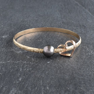 Hawaiian Heirloom Bracelet with Tahitian Pearl and Heart Charm - Yay Hawaii