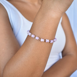 Yay Hawaii Crown Flower linked bracelet with extender chain featuring floral design and gold-tone finish.