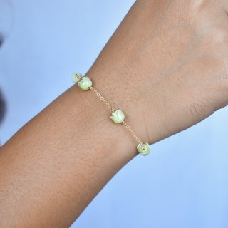 Yay Hawaii Pakalana Chain Link Station Bracelet featuring floral-inspired chain links and elegant design.