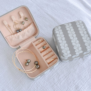 Pikake Jewelry Case - Yay Hawaii