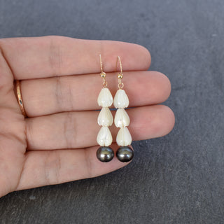 Triple Pikake Cluster with Black Pearls - Yay Hawaii