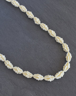 White Pua Kalaunu Lei - Alternating String - Yay Hawaii