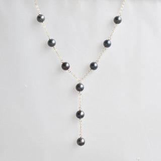 Yay Hawaii Lariat Y Necklace with 8mm black freshwater pearls, featuring a stylish and elegant jewelry design