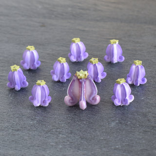 Purple Pua Kalaunu Lei - Traditional String