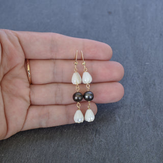 Triple Linked Small Pikake and Black Pearl Earrings - Yay Hawaii