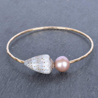 Abbreviated Cone Shell Bangle with Edison Pearl - Yay Hawaii