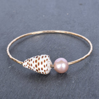 Black and White Spotted Cone Bangle with Edison Pearl - Yay Hawaii