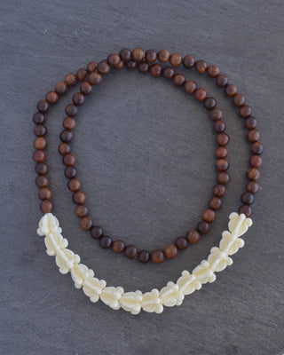 White Pua Kalaunu Lei - Rosewood