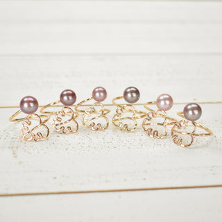 Edison Pearl Monstera bypass ring by Yay Hawaii featuring a sleek silver band with a pearl and monstera leaf design.