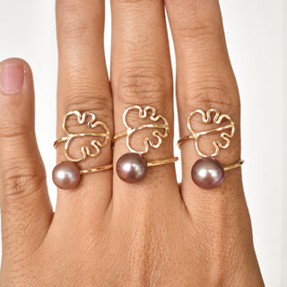 Edison Pearl Monstera bypass ring by Yay Hawaii featuring a sleek silver band with a Monstera leaf design and pearl accent.