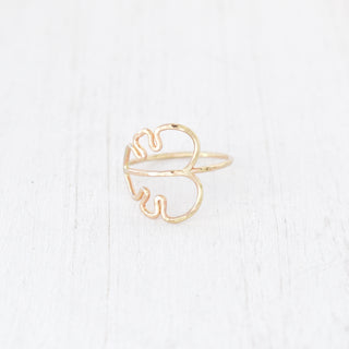 Yay Hawaii Monstera ring featuring a detailed monstera leaf design in silver with a polished finish.