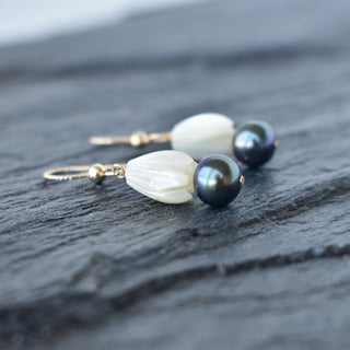Medium Pikake pearl earrings with black pearls by Yay Hawaii, featuring elegant dangle design and floral-inspired accents.