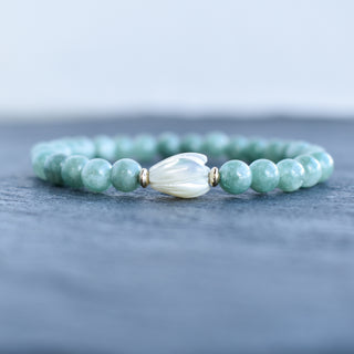 (Keiki) 6mm Jade Stretchy Bracelet - Single MEDIUM Pikake - Yay Hawaii