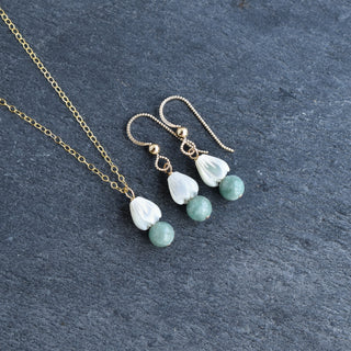 Cute Jade and Pikake Cluster Earrings - Yay Hawaii