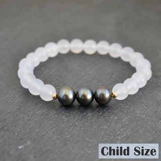 (Keiki) 8mm White Agate Stretchy Bracelet - Triple Freshwater Pearl - Yay Hawaii