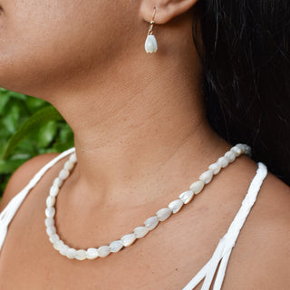 Yay Hawaii Pikake necklace and bracelet set featuring white floral strands, perfect for Hawaiian-themed jewelry and accessories.