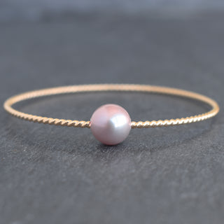 Wili Twist Bangle with Edison Pearl - Yay Hawaii