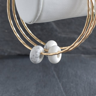 Yay Hawaii Howlite rondelle gemstone bangle with white and gray beads, stylish jewelry accessory for women