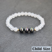 (Keiki) 6mm White Agate Stretchy Bracelet - Triple Freshwater Pearl - Yay Hawaii