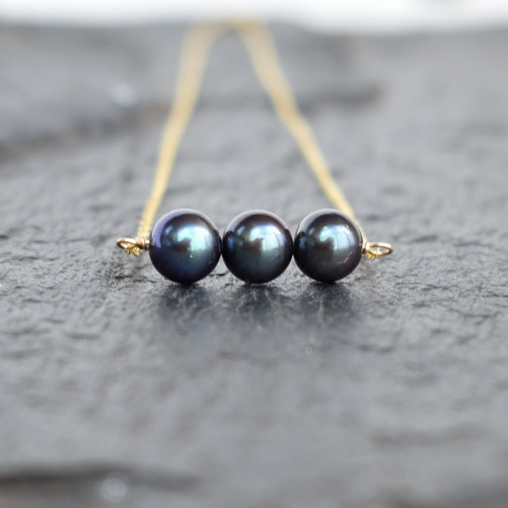 Dainty 8mm Triple Black Pearl Necklace - Yay Hawaii