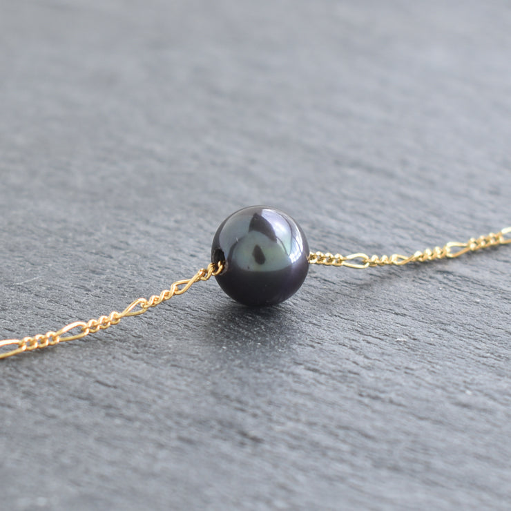 Black Freshwater w/ Figaro Chain - Yay Hawaii