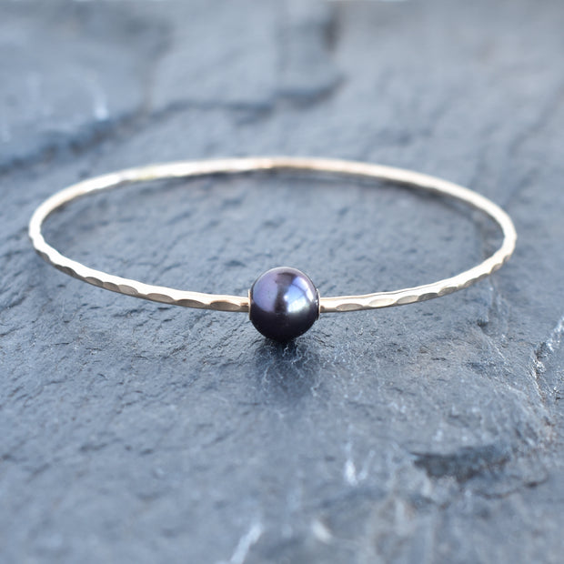 Adult Black Freshwater Pearl Bangle with Grommet - Yay Hawaii