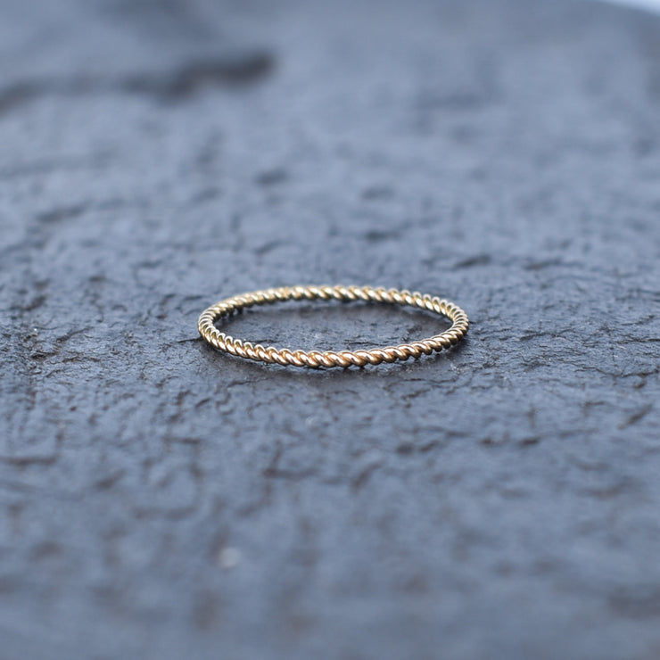 Wili Twist Stacking Ring - Yay Hawaii