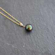 Green Tone Black Freshwater Pearl Bail Necklace - Yay Hawaii