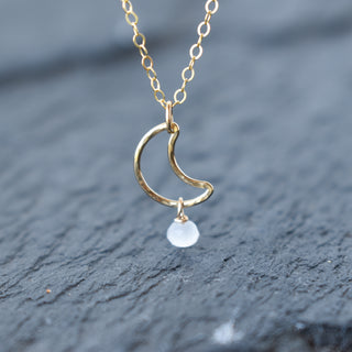 Cute Crescent Moon Necklace with White Bead - Yay Hawaii
