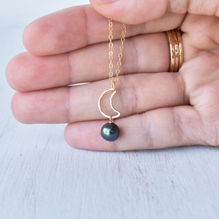 Cute Crescent Moon Necklace with Pearl - Yay Hawaii