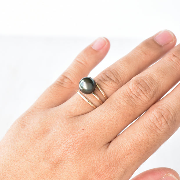 'Ekolu Ring with Edison Pearl - Yay Hawaii