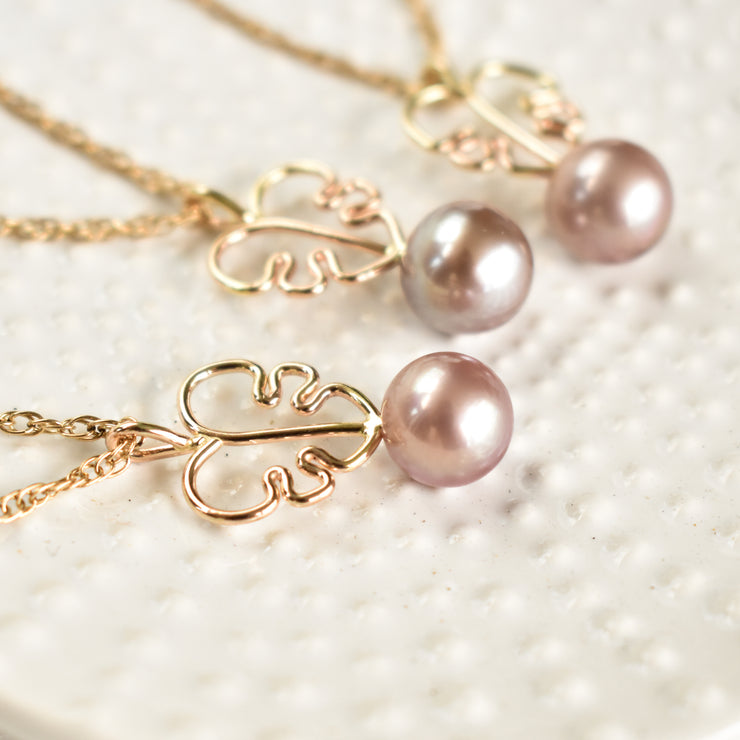 Edison Pearl Monstera Necklace - Yay Hawaii